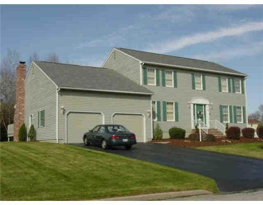 77 Cranberry Terrace, Cranston, RI 02921 - photo 1