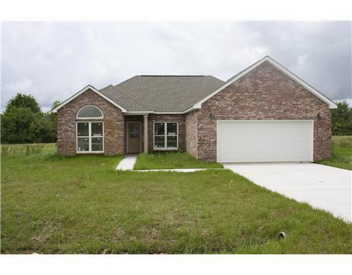 39 Berry Ln, Picayune, MS 39466 - photo 1