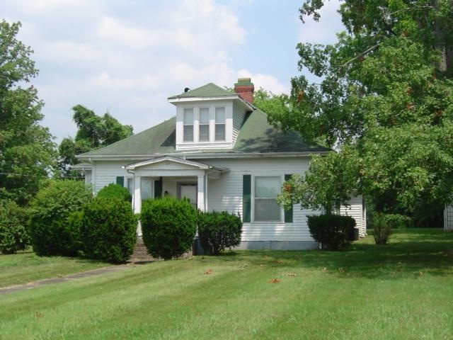 821 S Cannon Blvd, Shelbyville, TN 37160 - photo 1