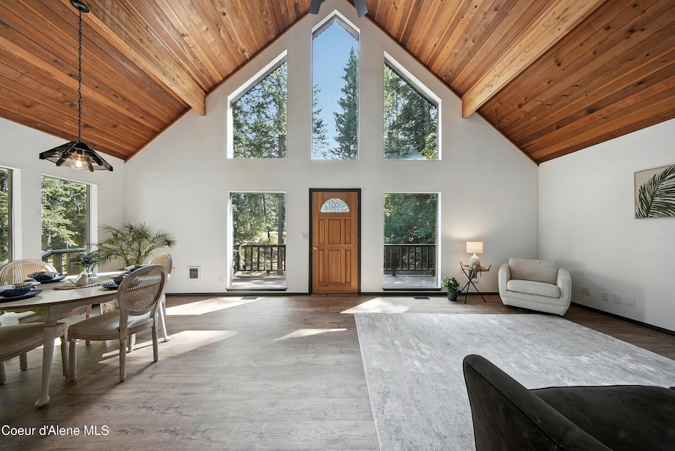 18400 W Holliday Way, Hauser, ID 83854 - photo 1