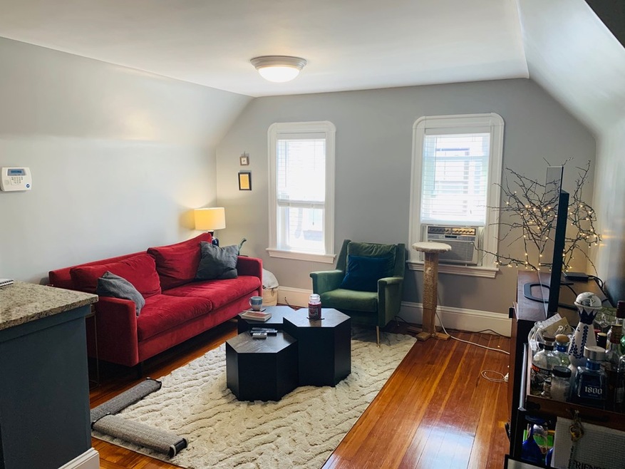 58 Lowden Ave unit 3, Somerville, MA 02144 - photo 1