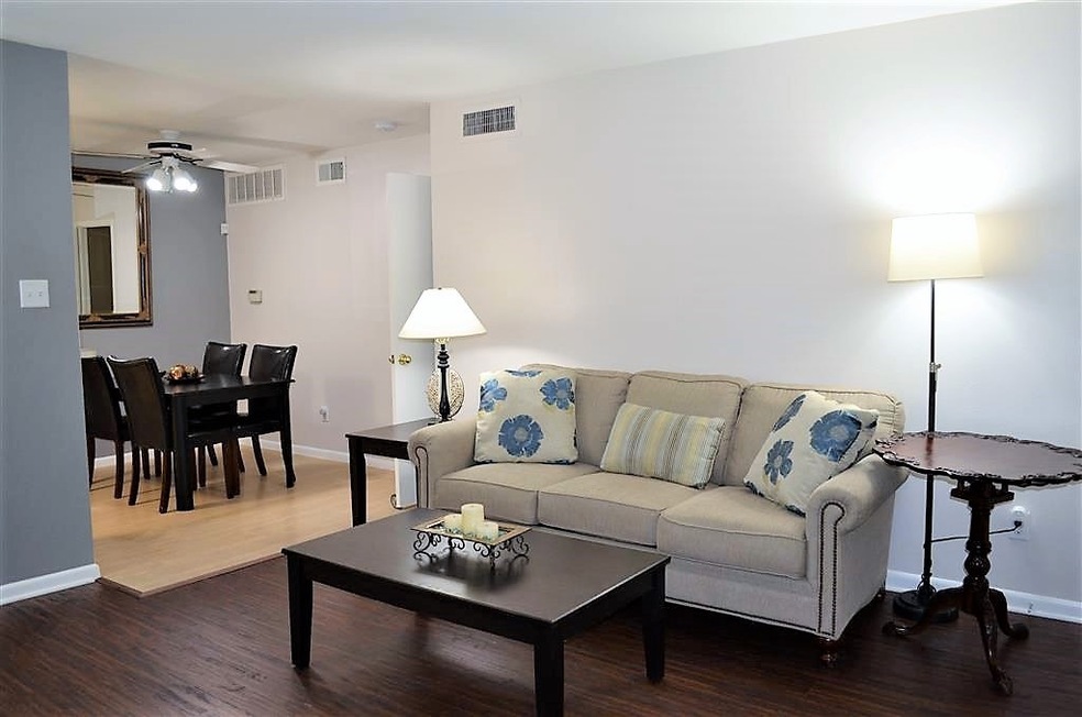 Prior Listing Photo