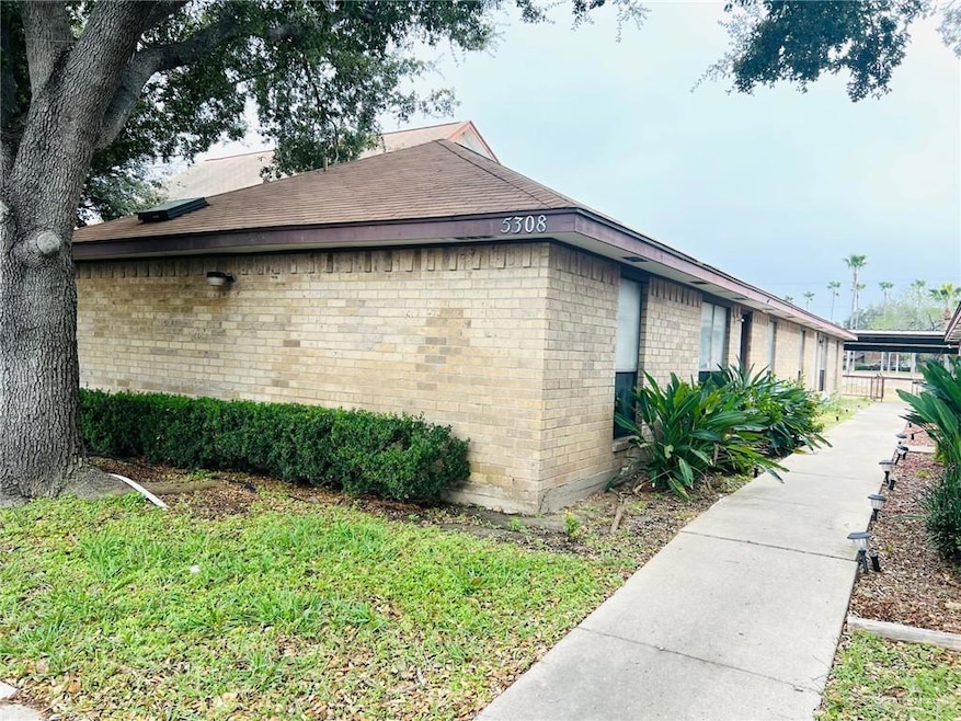 View of side of home
