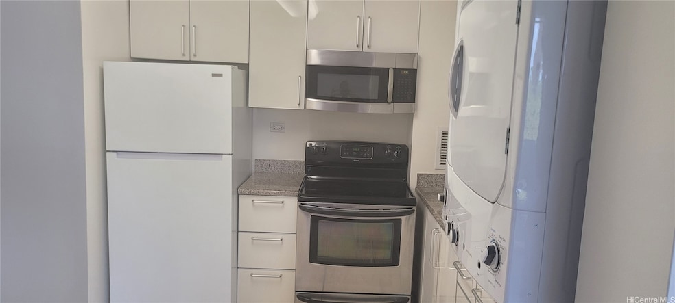 For Sale $372,000 • Co-Listing Agent