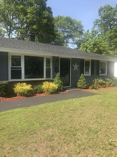 724 E Ashland St, Brockton, MA 02302 - photo 1