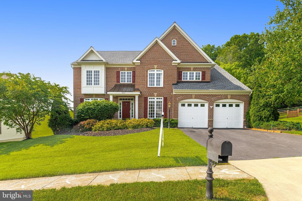 18621 Kerill Rd, Triangle, VA 22172 - photo 1