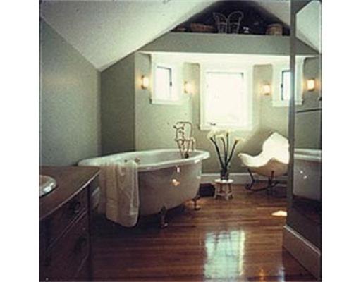 136 Appleton St unit 2NORTH, Cambridge, MA 02138 - photo 1