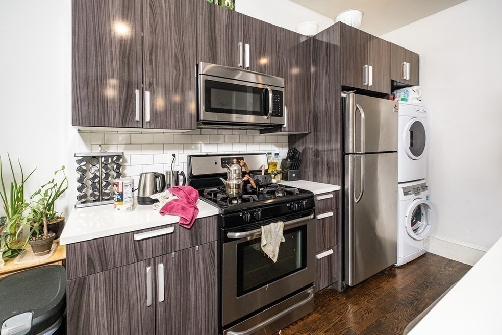 112 Glen St unit 118, Somerville, MA 02145 - photo 1