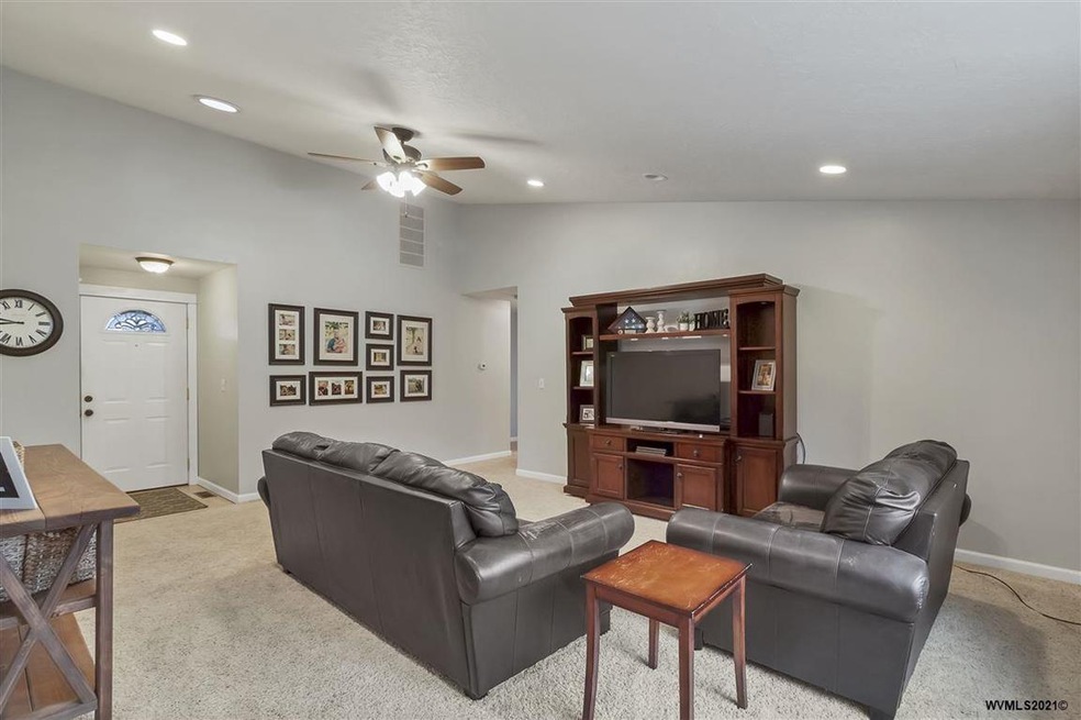 6596 Mcleod Ln NE, Keizer, OR 97303 - photo 1