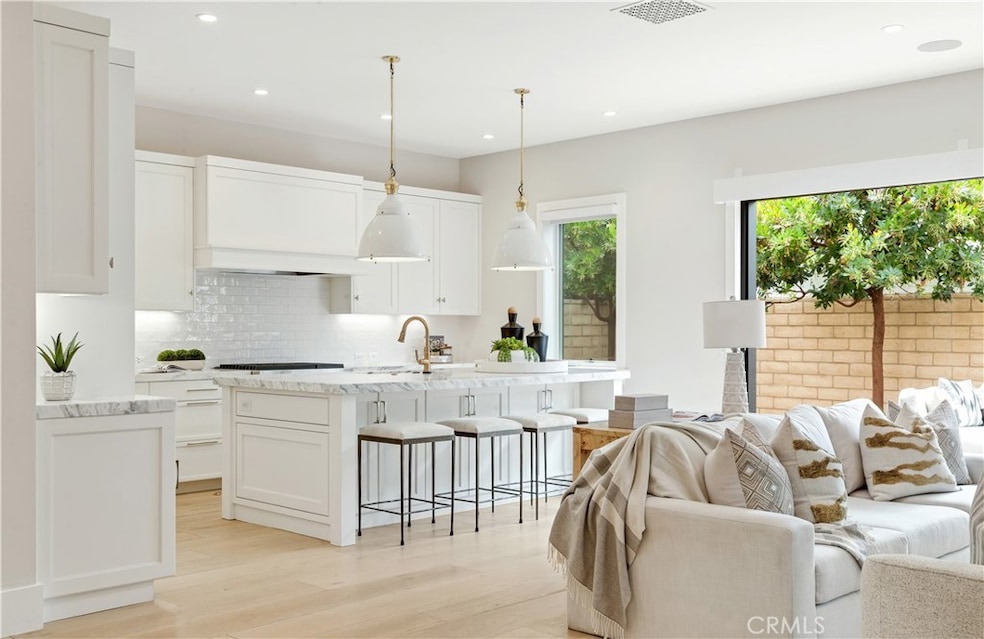 Under Contract $3,095,000 • Co-Listing Agent