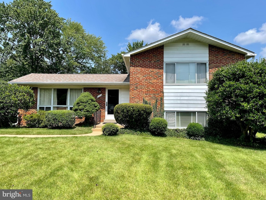 Sold $700,000 • Co-Listing Agent