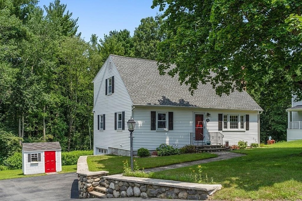 71 Sevoian Dr, Methuen, MA 01844 - photo 1