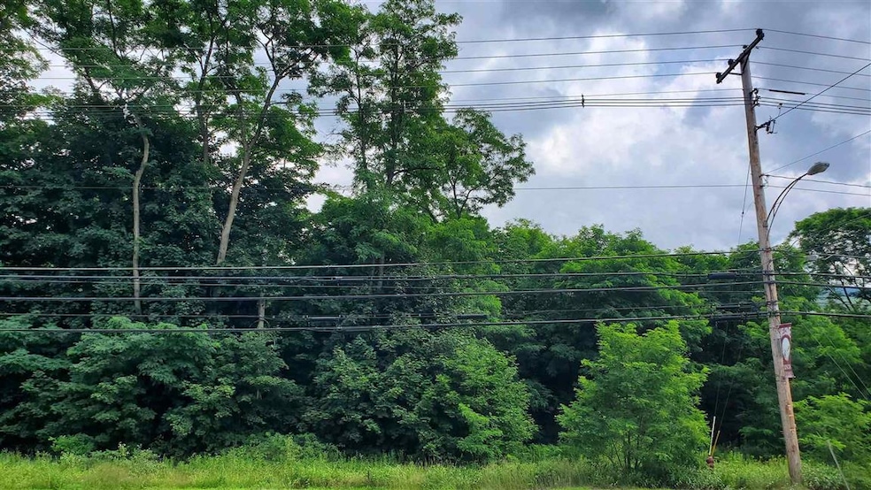 2 Main St, Lincoln, NH 03251 - photo 1