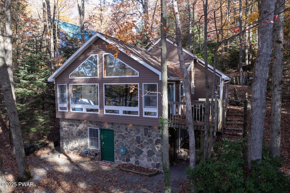 110 Paupack Point Rd, Hawley, PA 18428 - photo 1