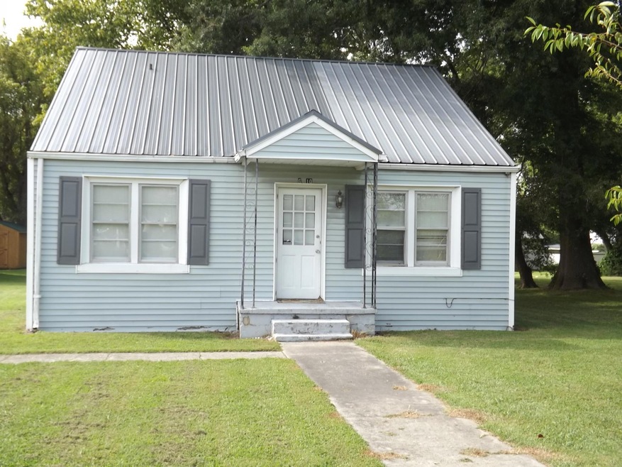 610 Johnson St, Manchester, TN 37355 - photo 1