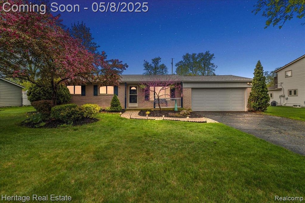 Under Contract $300,000
