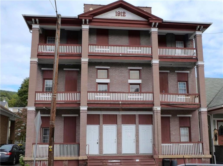 409 W Broad St unit 5, Tamaqua, PA 18252 - photo 1