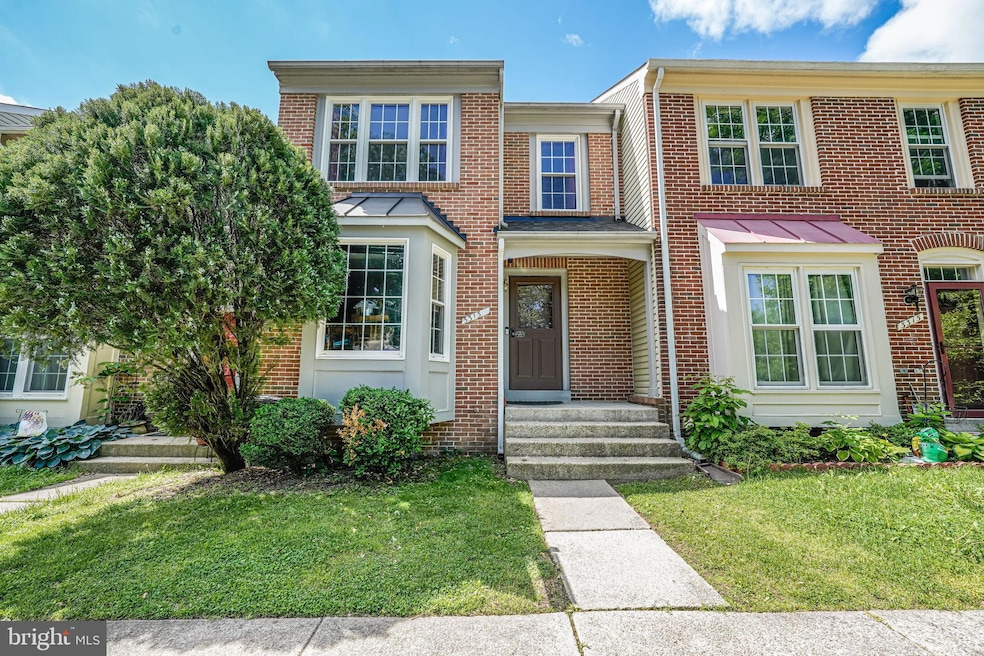 3313 Weymouth Ct, Woodbridge, VA 22192 - photo 1