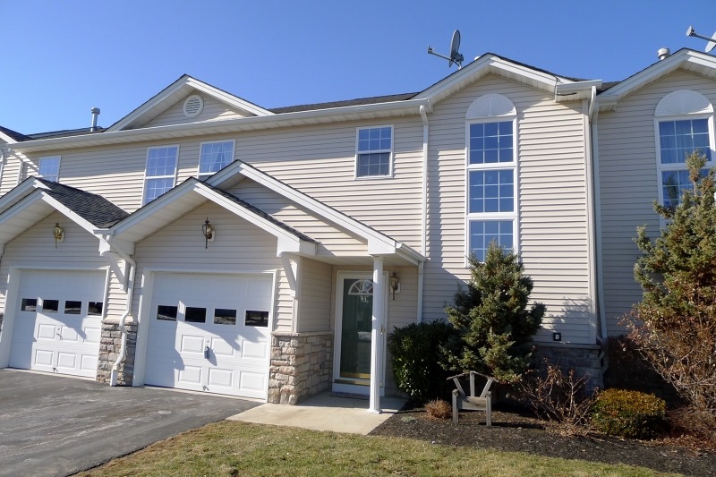 33 Winding Way, Hamburg, NJ 07419 - photo 1