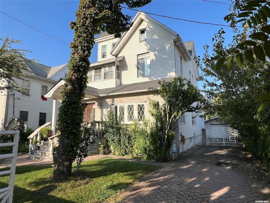For Sale $1,429,000 • Co-Listing Agent