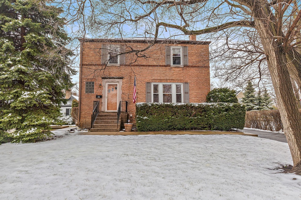 1690 Webster Ln, Des Plaines, IL 60018 - photo 1