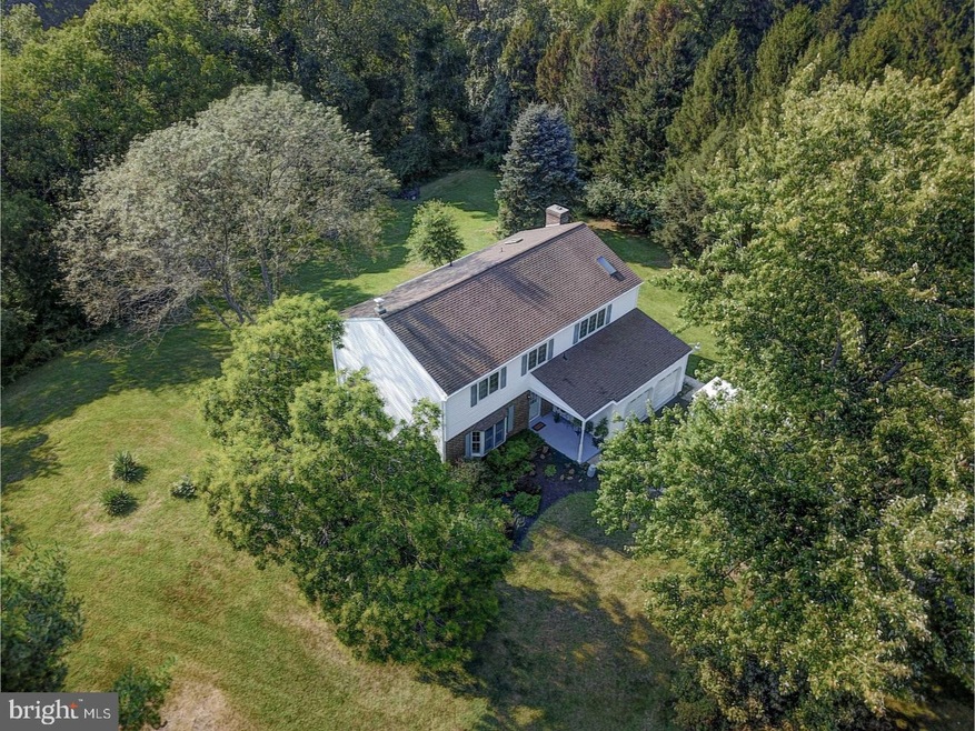 1094 Cambridge Ct, West Chester, PA 19380 - photo 1