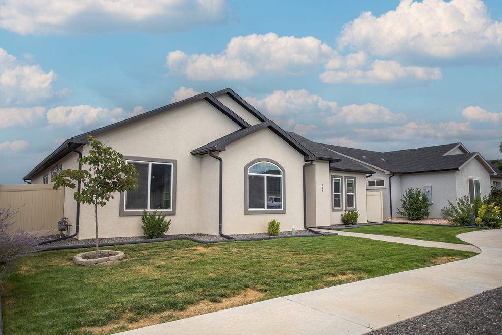 559 Red Cedar Way, Grand Junction, CO 81504 - photo 1