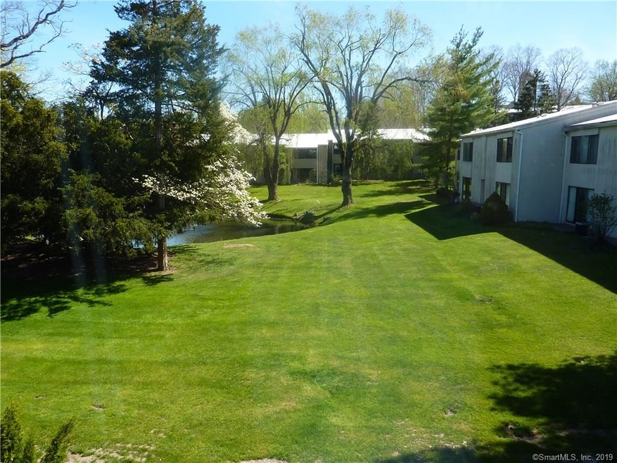 85 Olcott Way unit 85, Ridgefield, CT 06877 - photo 1