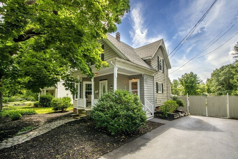 355 Matfield St, West Bridgewater, MA 02379 - photo 1