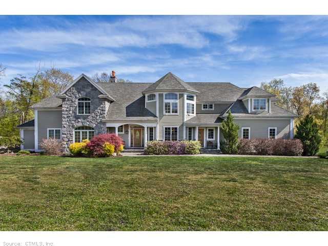 905 Rainbow Trail, Orange, CT 06477 - photo 1