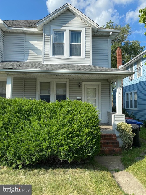 527 Bridgeboro St, Riverside, NJ 08075 - photo 1