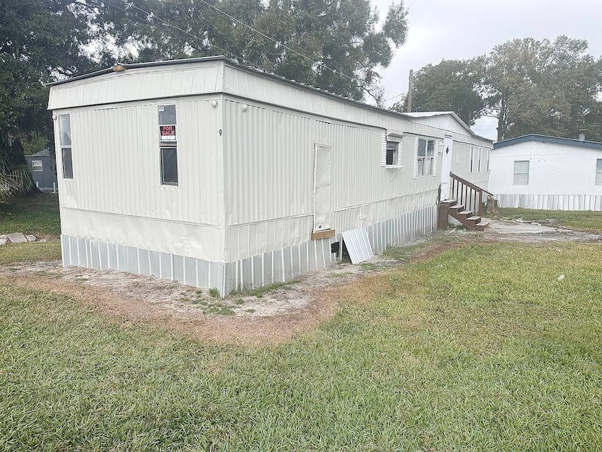 405 Union Dr unit 9, Lakeland, FL 33805 - photo 1