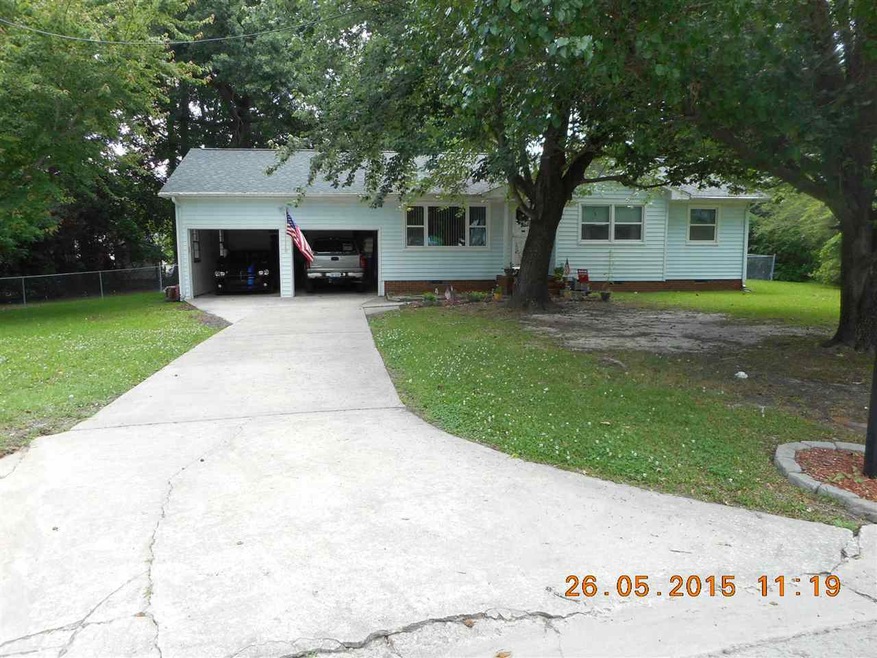 126 Wilson Ct, Jacksonville, NC 28546 - photo 1