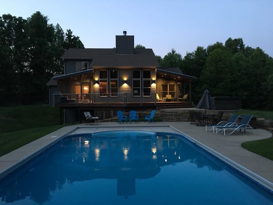 9560 S 100 W, Columbus, IN 47201 - photo 1