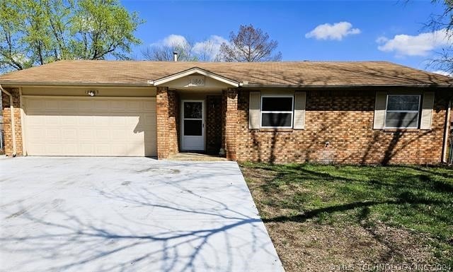 13863 S Fern St, Glenpool, OK 74033 - photo 1