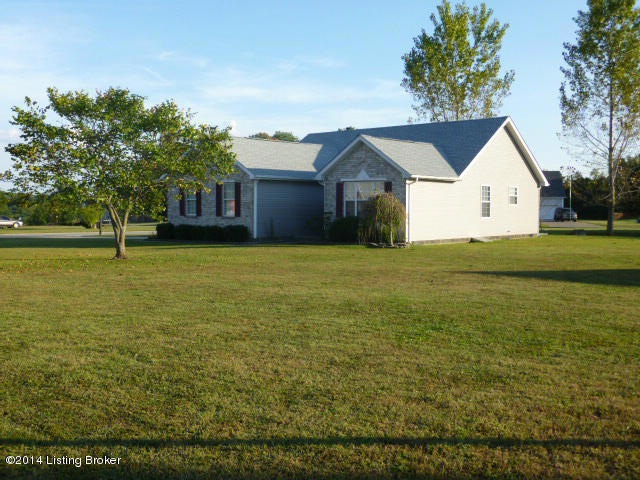 773 Helm Ln, Mount Washington, KY 40047 - photo 1
