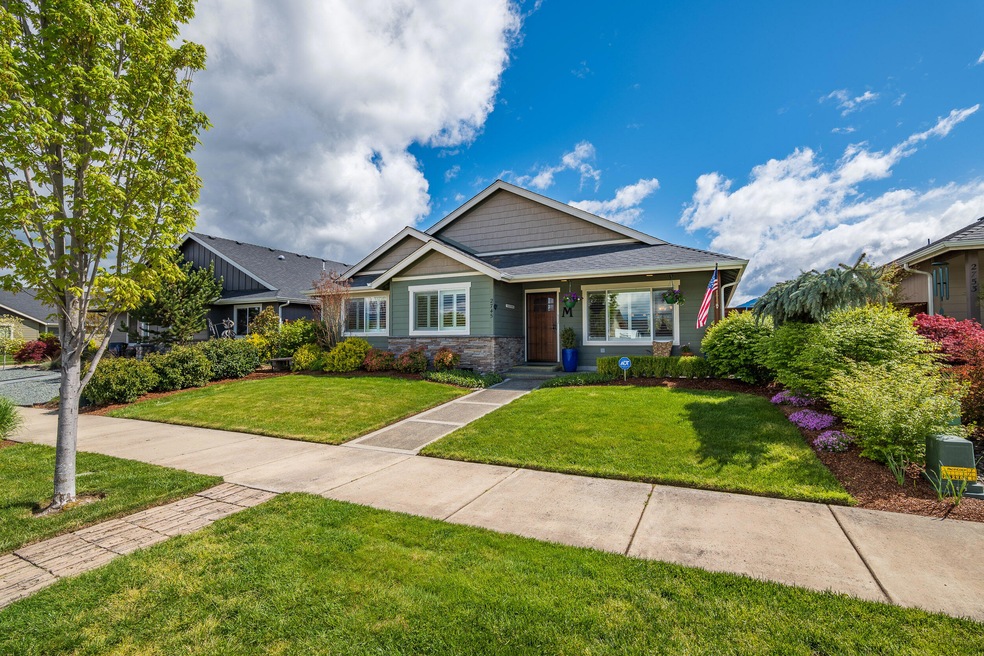 2745SWElmerNelsonLn-001