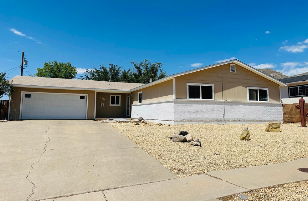 1834 Crescent Dr, Alamogordo, NM 88310 - photo 1