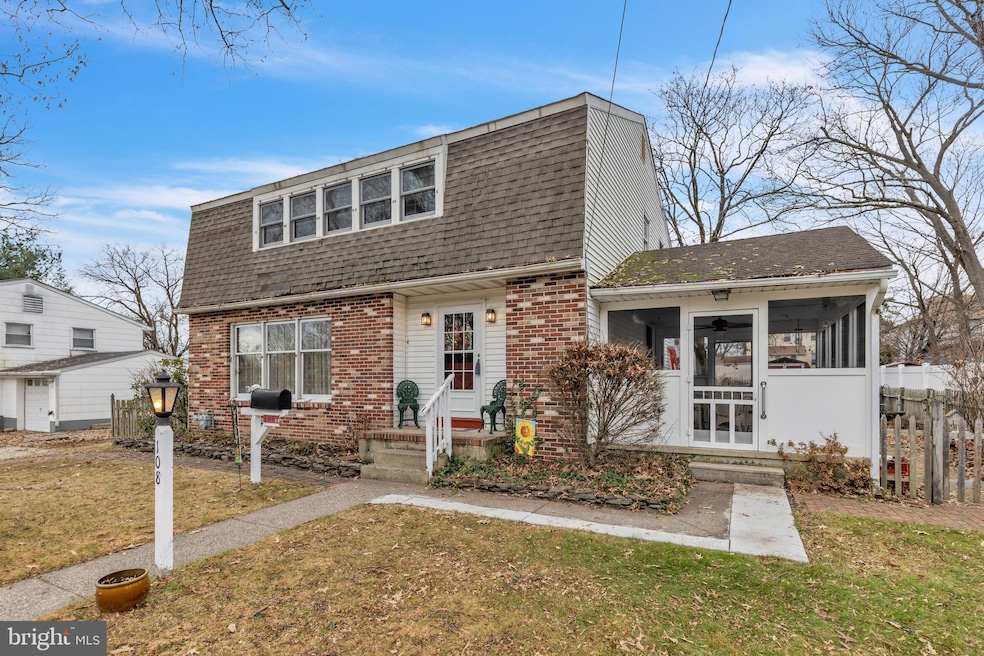 108 E Elm Ave, Lindenwold, NJ 08021 - photo 1