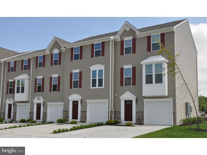 1126 Sageview Dr, Pottstown, PA 19464 - photo 1