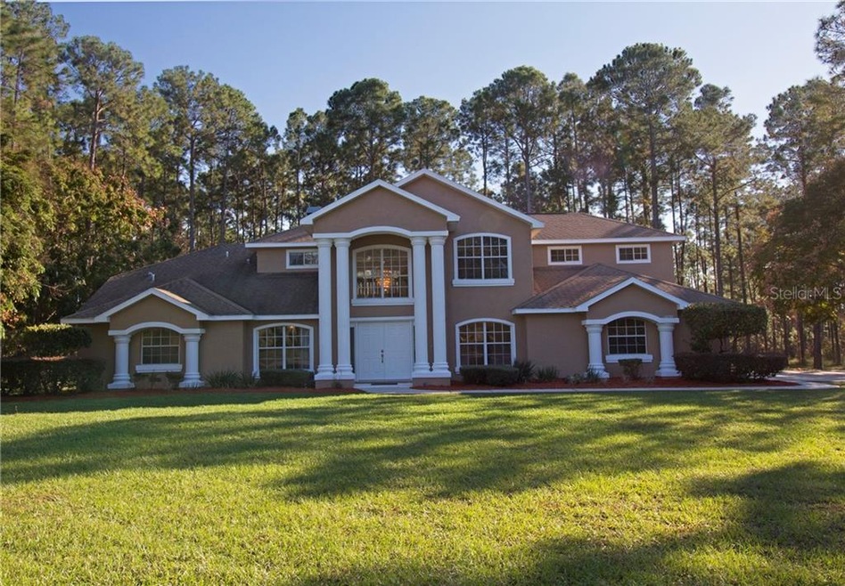 Stately presence on 1.5 acres