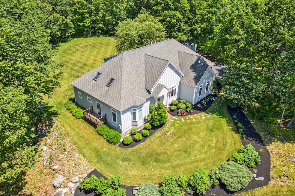 12-web-or-mls-60-tarkiln-hill-rd