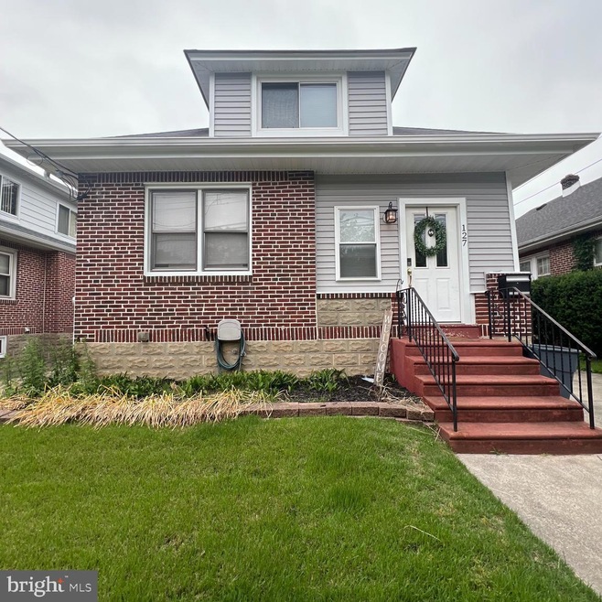 127 Delaware Ave, Mount Ephraim, NJ 08059 - photo 1