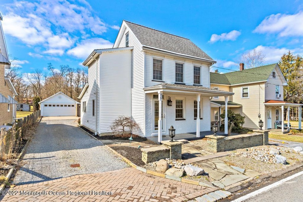 429Juliustown home and garage