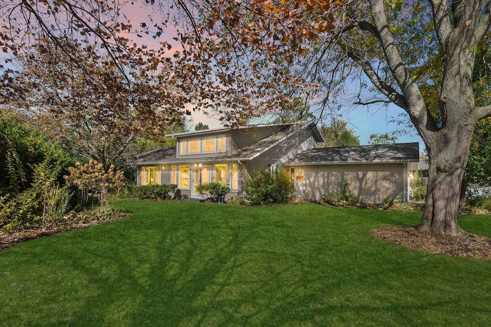 Under Contract $349,900