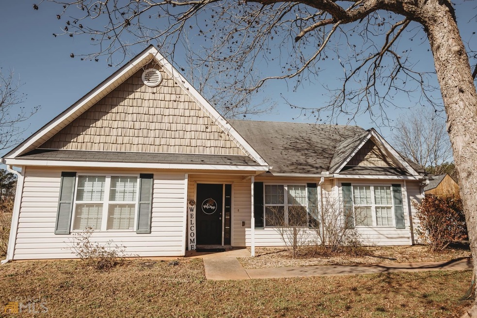 178 Berry Rd, Barnesville, GA 30204 - photo 1