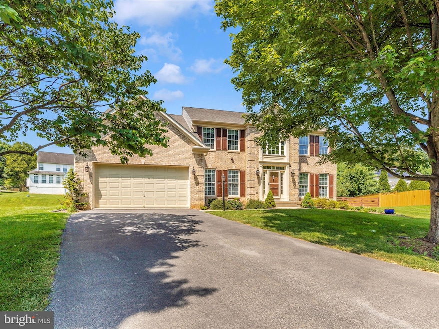 Sold $585,000 • Co-Listing Agent