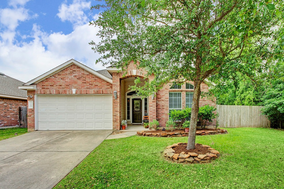 31602 Regal Park Ct, Conroe, TX 77385 - photo 1