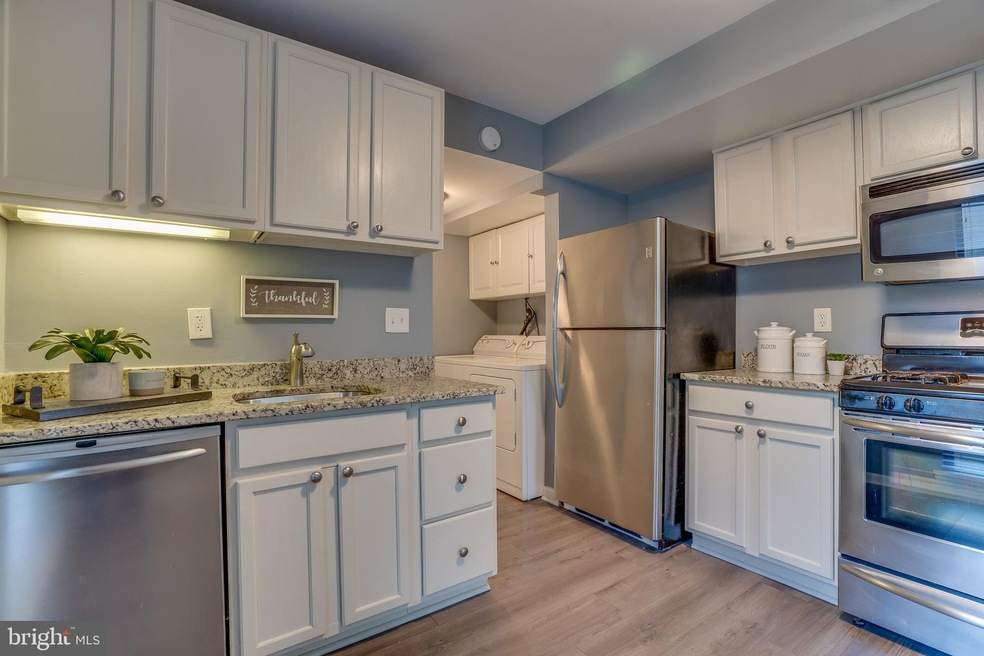 2060 Royal Fern Ct unit 12A, Reston, VA 20191 - photo 1