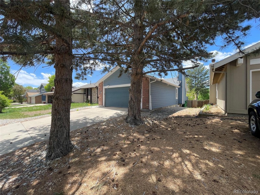 3695 S Ceylon Way, Aurora, CO 80013 - photo 1